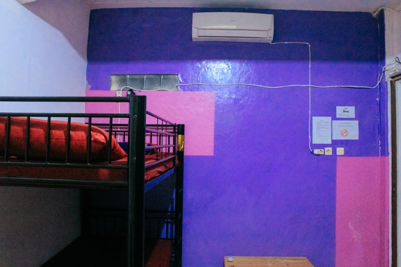 Simplycity Hostel Syariah バンドゥン エクステリア 写真